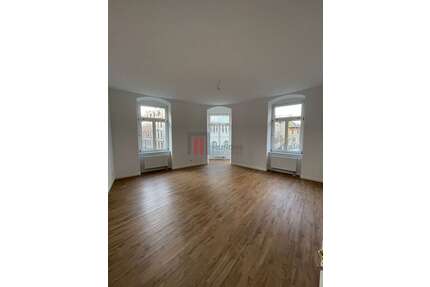 Wohnung zum Mieten in Pirna 715,00 € 77.09 m²