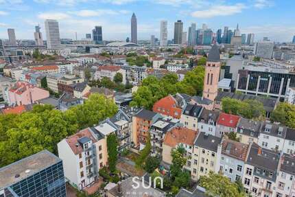 Haus zum Kaufen in Frankfurt am Main 1.899.000,00 € 312 m²