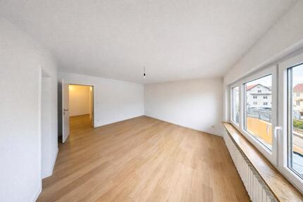 Modernisierte 3-Zimmer-Wohnung mit neuer EBK, modernem Bad & Stellplatz - Waiblingen Beinstein
