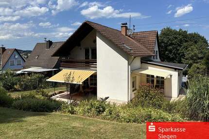 Haus zum Kaufen in Siegen 299.000,00 € 181.79 m²