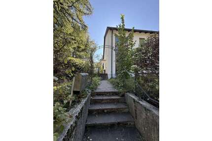 Haus zum Kaufen in Isen 980.000,00 € 235.34 m²