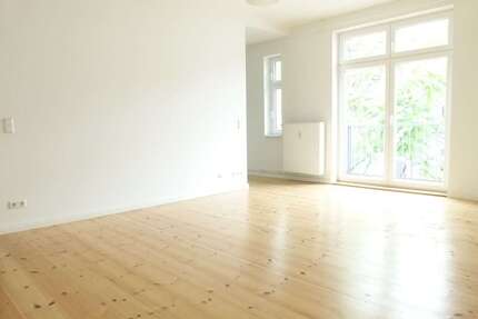 Wohnung zum Mieten in Berlin 700,00 € 46.19 m²