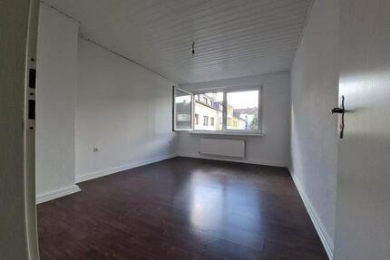 helle Küche mit großem Fenster 2ZWhg Bonn-Zentrum