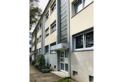 Erdgeschosswohnung mit Balkon für die kleine Familie (WBS erforderlich) - Essen Stadtbezirk VII