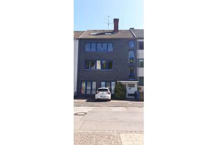 Haus zum Kaufen in Duisburg 598.000,00 € 360 m²
