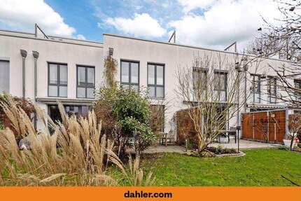 OPEN HOUSE am 22.03.2026 von 12:00 bis 14:00 Uhr | Modernes Townhaus im offenen Loft Stil - Hamburg / Marienthal