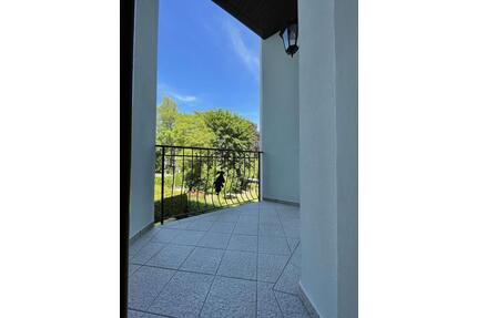 3 Zimmer mit Balkon, Einbauküche und Ofen - Görlitz