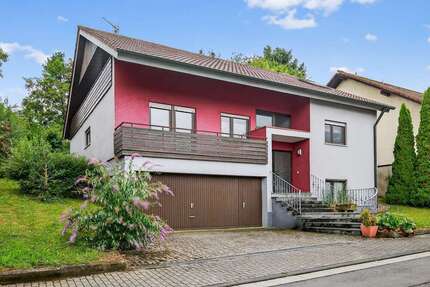 Haus zum Kaufen in Bruchsal Heidelsheim 579.000,00 € 261 m² - Bruchsal / Heidelsheim