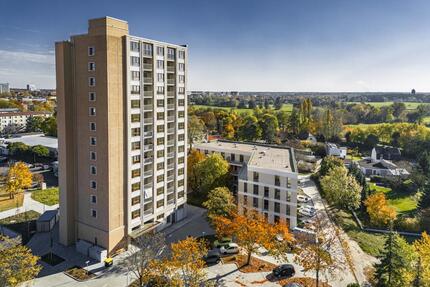 Seniorenwohnung: 1. OG + Erstbezug nach Sanierung + EBK + Balkon! - Cottbus Sachsendorf