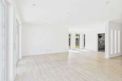 Haus zum Mieten in Wiefelstede Metjendorf 1.850,00 € 122.5 m² - Wiefelstede / Metjendorf