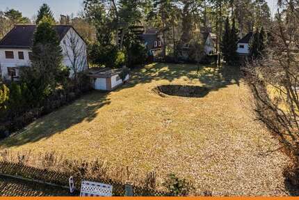 Grundstück zu verkaufen in Berlin Kladow 870.000,00 € 1497 m² - Berlin / Kladow