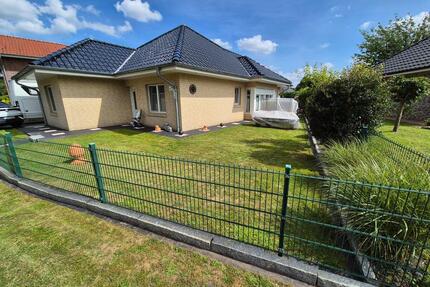 Eleganter Bungalow, Garage, Nolte-Küche Glasfaser&Ausbaures. 18m² - Haren (Ems)