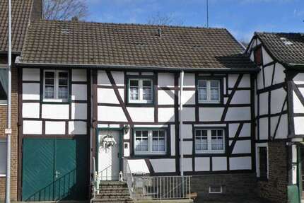 Haus zum Kaufen in Bad Münstereifel-Eicherscheid 198.000,00 € 116 m²