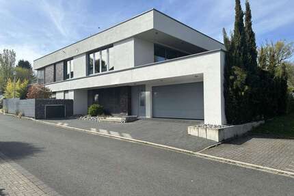 Haus zum Kaufen in Witten-Stockum 1.490.000,00 € 345.6 m²