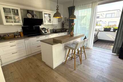 Wohnung zum Mieten in Troisdorf 1.335,00 € 89 m²