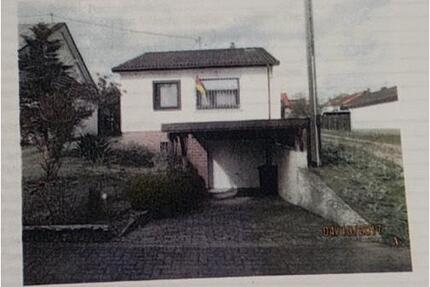 Gepflegtes Einfamilienhaus mit Garage & Gartenhaus - Überherrn