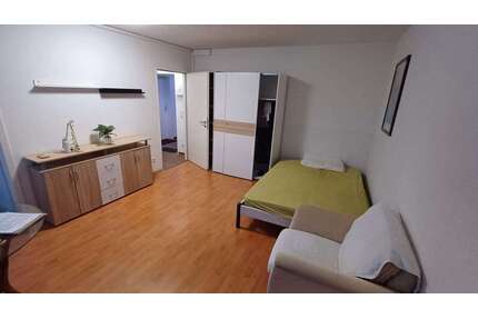 Wohnung zum Kaufen in Nürnberg 97.500,00 € 27.04 m²