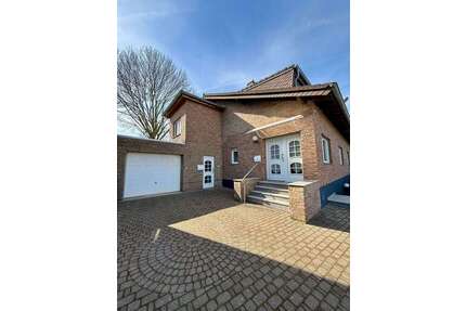 Haus zum Kaufen in Bedburg-Kirchherten 659.000,00 € 330 m²
