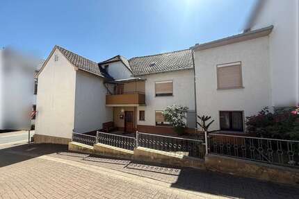 Haus zum Kaufen in Bad Camberg 160.000,00 € 97 m²