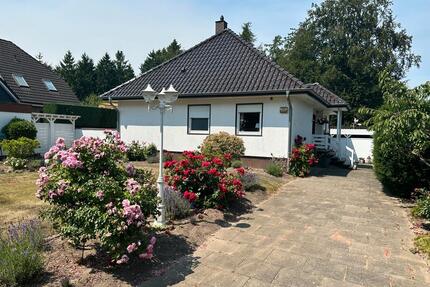 Einfamilienhaus - 310.000,00&nbsp;EUR Kaufpreis, ca.&nbsp; 98,00&nbsp;m&sup2; in Neumünster (PLZ: 24537) Böcklersiedlung