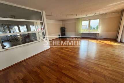 Wohnung zum Mieten in Simonswald 1.540,00 € 176 m²