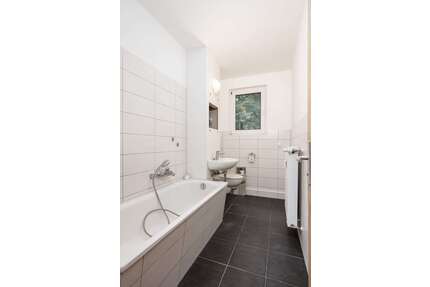 Wohnung zum Mieten in Weißenfels 366,28 € 59.2 m²