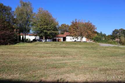 Grundstück zu verkaufen in Eppenschlag 125.000,00 € 940 m²