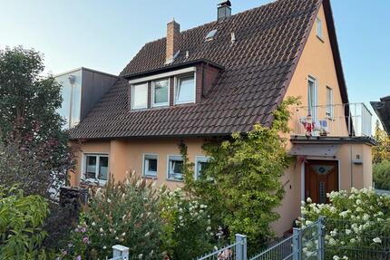 Einfamilienhaus - zentral wohnen in grüner Oase im Herzen Coburgs