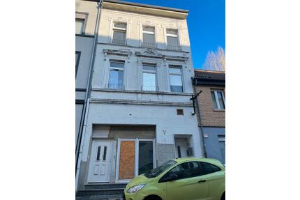 Mehrfamilienhaus - 285.000,00&nbsp;EUR Kaufpreis, in Krefeld (PLZ: 47799) Cracau