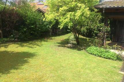 Verstecktes Wohnjuwel in zweiter Reihe Freistehendes Einfamilienhaus mit Garten und Wellnessbereich - Hohenbrunn Riemerling