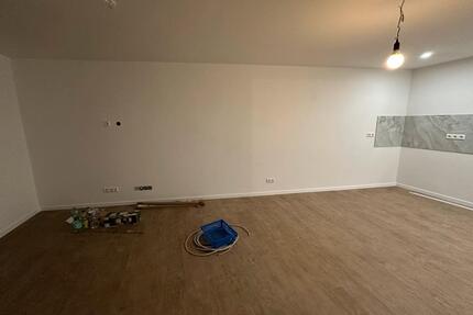 2-Zimmer Wohnung 65qm ab sofort - Neunkirchen