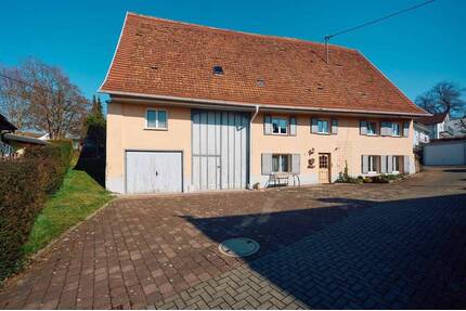 Deißlingen: Wohnen mit Geschichte - Bauernhaus mit Garten & Charme