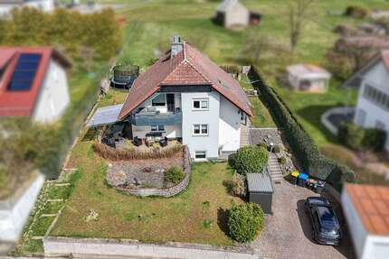 Haus zum Kaufen in Mücke 449.000,00 € 220.29 m²