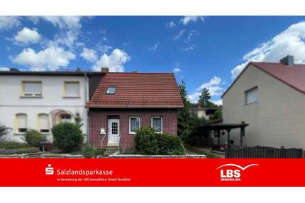 Haus zum Kaufen in Aschersleben 64.000,00 € 90 m²