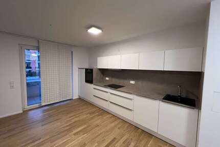 Wohnung zum Mieten in Frankfurt 900,00 € 38.4 m²