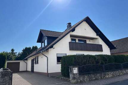Haus zum Kaufen in Nidderau 619.000,00 € 227 m²