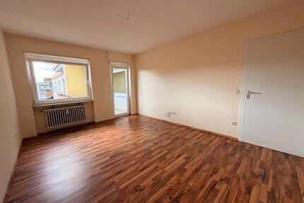 2 Zimmer Wohnung, zentral gelegen, oberstes Stockwerk - Speyer
