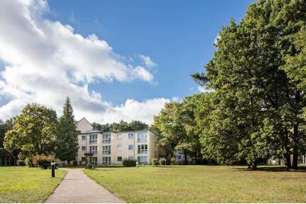 Wohnung zum Mieten in Brandenburg an der Havel 287,01 € 41.96 m²