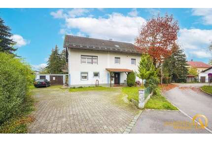 Haus zum Kaufen in Wallersdorf 320.000,00 € 200 m²