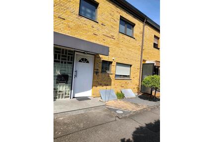 Klinkerhäuschen zu verkaufen - 359.000,00&nbsp;EUR Kaufpreis, ca.&nbsp; 90,00&nbsp;m&sup2; in Hockenheim (PLZ: 68766)