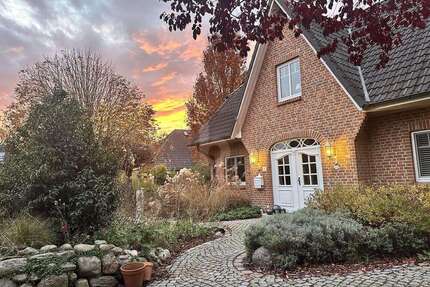 Haus zum Kaufen in Bevern 849.000,00 € 210 m²