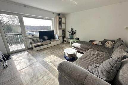 Lichtdurchflutete Dachgeschosswohnung mit schöner Aussicht - Nauort