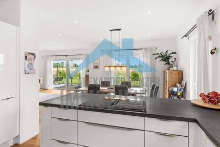 neuwertiges und modernes Einfamilienhaus in Ortsrandlage von Fritzlar!