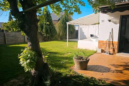 Haus mit Einliegerwohnung Garten Garage ab sofort - Massenbachhausen