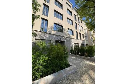 Schöne, vollmöbelierte Wohnung in Berlin Tempelhof-Schöneberg