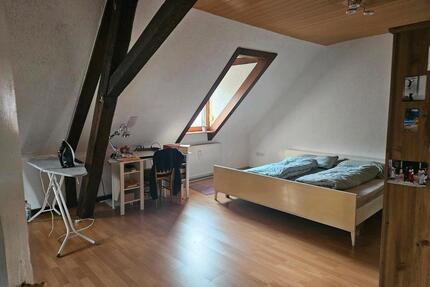 Zimmer zu vermieten - 660,00&nbsp;EUR Kaltmiete, ca.&nbsp; 20,00&nbsp;m&sup2; in Kehl (PLZ: 77694)