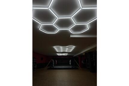 Sportfläche für verschiedene Kampfkünste - Wiehl