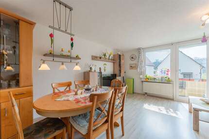 Wohnung zum Kaufen in Ebersbach 325.000,00 € 89.51 m²