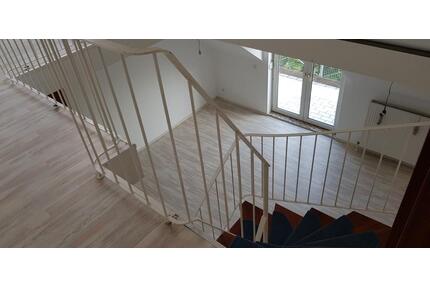 Wunderschöne 3,5 Zimmer Maisonette-Wohnung in MA-Neckarau - Mannheim Niederfeld