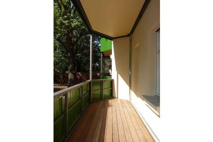 Modern sanierte 3-Zimmerwohnung mit Balkon und Tageslichtbad in Leipzig-Stötteritz